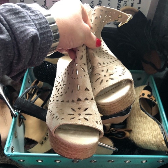 Marc Fischer Wedges - Picture 7 of 7